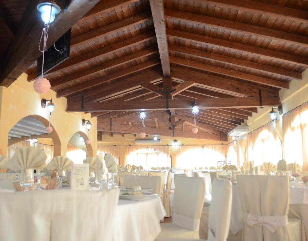 איגלסיאס Hotel Giardino Corte Rubja מראה חיצוני תמונה
