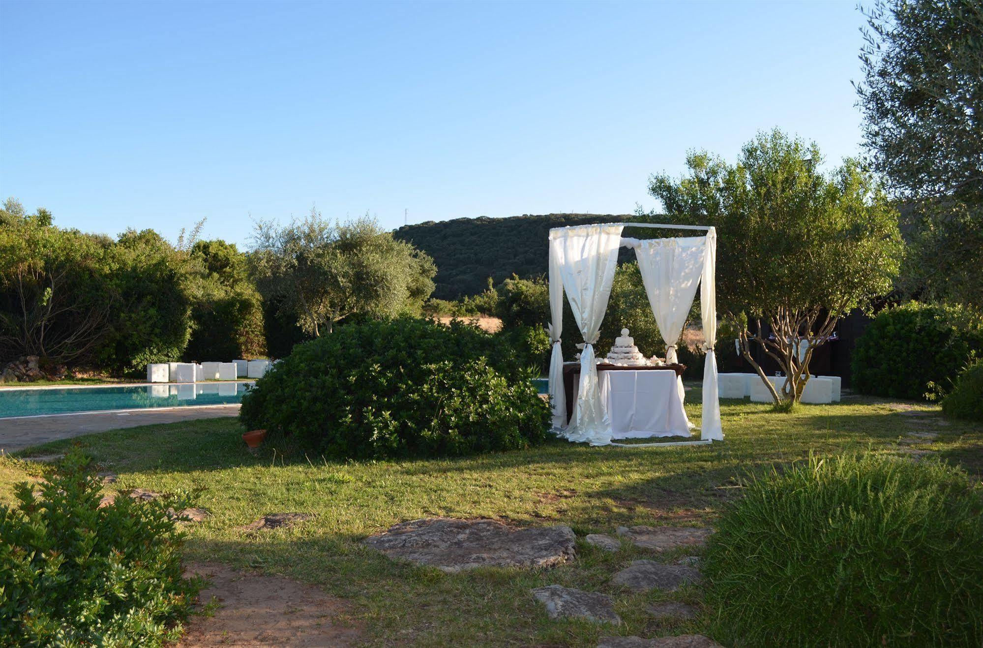 איגלסיאס Hotel Giardino Corte Rubja מראה חיצוני תמונה