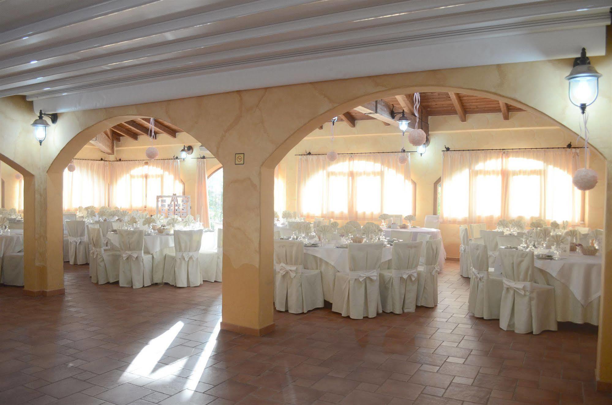 איגלסיאס Hotel Giardino Corte Rubja מראה חיצוני תמונה